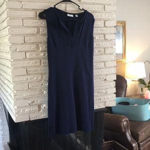 New York & Company cotton split-neck shift dress